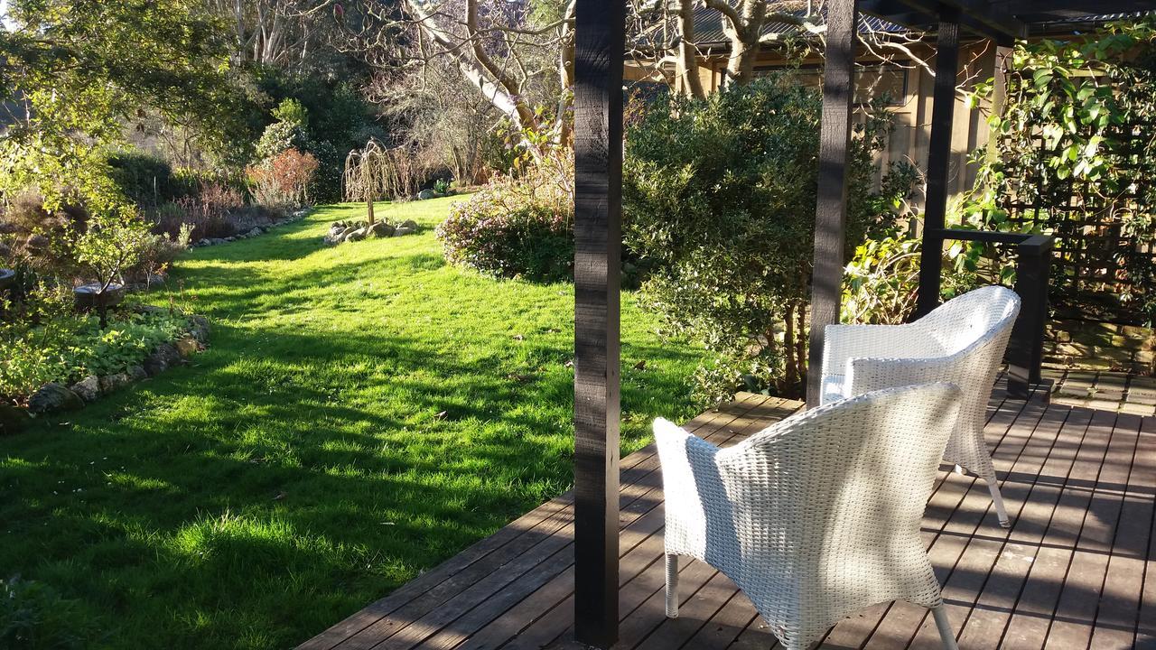 בית הארחה Manakau 	Idyllic Country Garden מראה חיצוני תמונה